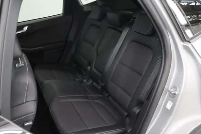 Ford Kuga (2022) thumbnail 11