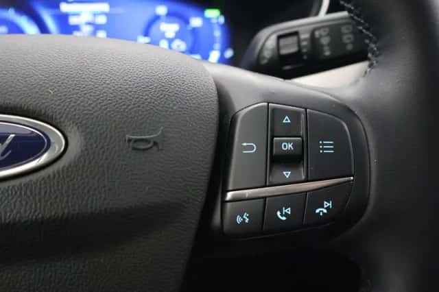 Ford Kuga (2022) thumbnail 30