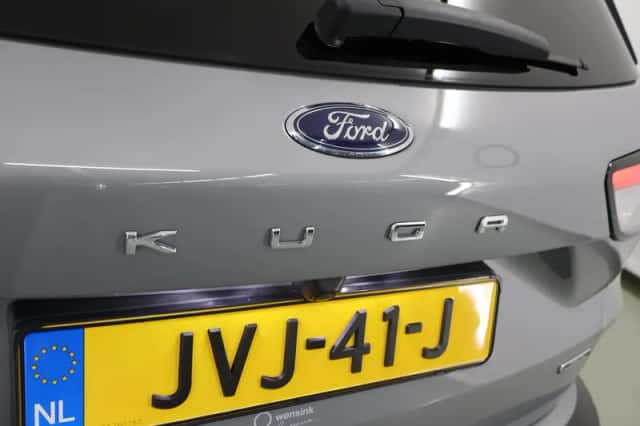 Ford Kuga (2022) thumbnail 40