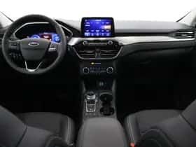 Ford Kuga (2022) thumbnail 8