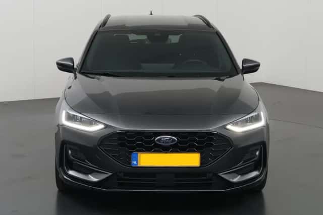 Ford Focus (2025) thumbnail 2