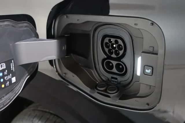 Ford E-Transit Courier (2026) thumbnail 28