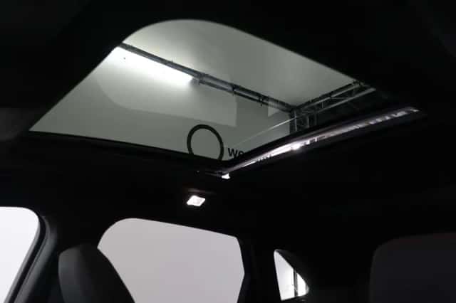 Ford Kuga (2025) thumbnail 29