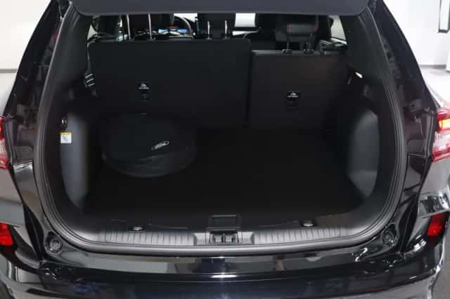Ford Kuga (2025) thumbnail 11