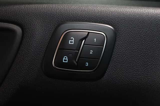 Ford Kuga (2025) thumbnail 30