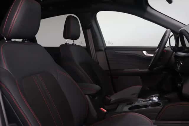 Ford Kuga (2025) thumbnail 7