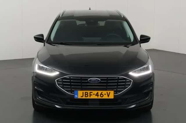 Ford Focus (2025) thumbnail 3