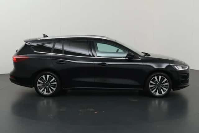 Ford Focus (2025) thumbnail 6