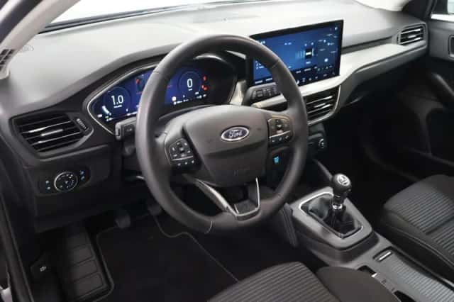 Ford Focus (2025) thumbnail 7
