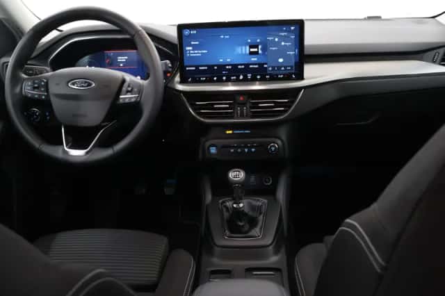 Ford Focus (2025) thumbnail 8