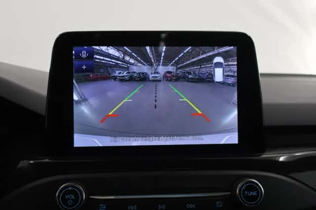 Ford Focus (2021) thumbnail 14