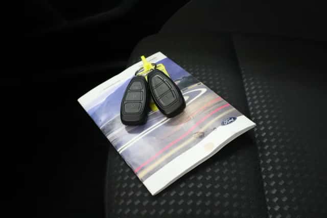 Ford Focus (2021) thumbnail 25