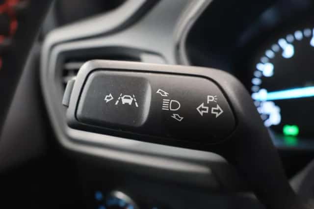 Ford Focus (2021) thumbnail 33