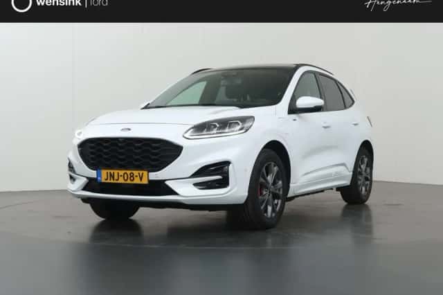 Ford Kuga (2022) thumbnail 1