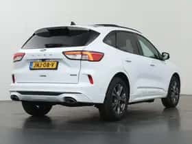 Ford Kuga (2022) thumbnail 2