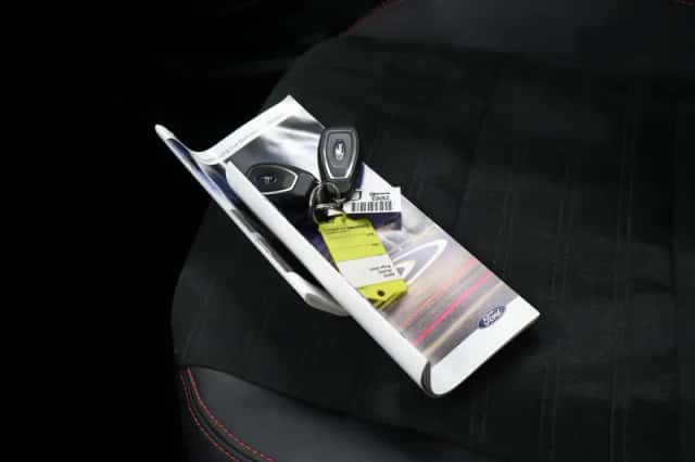 Ford Kuga (2022) thumbnail 28
