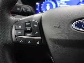 Ford Kuga (2022) thumbnail 33