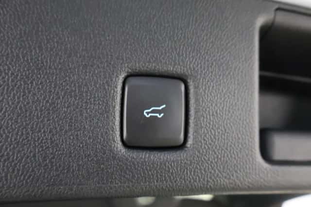 Ford Kuga (2022) thumbnail 42
