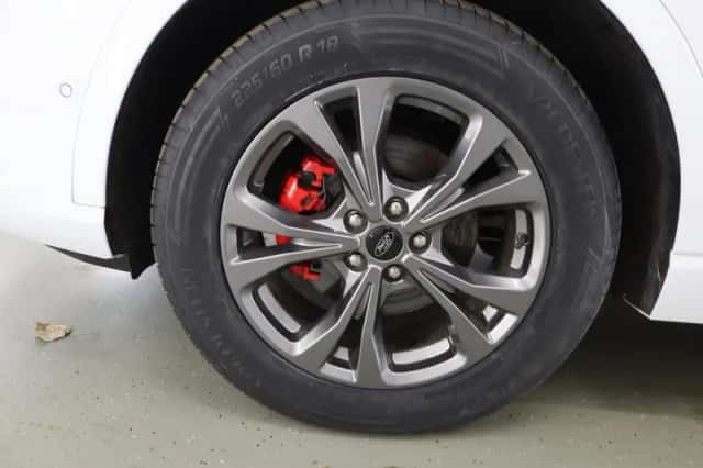 Ford Kuga (2022) thumbnail 47