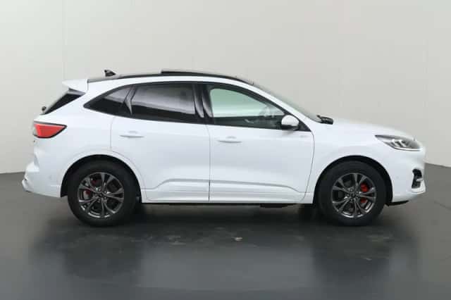 Ford Kuga (2022) thumbnail 6