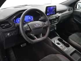 Ford Kuga (2022) thumbnail 7