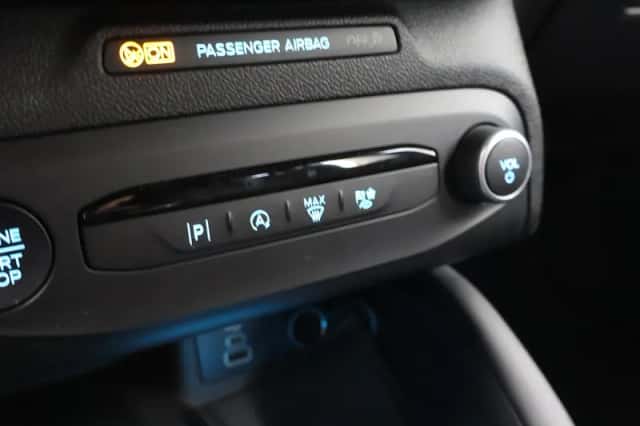 Ford Focus (2023) thumbnail 21