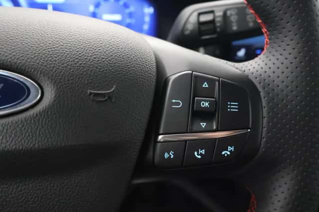 Ford Focus (2023) thumbnail 28