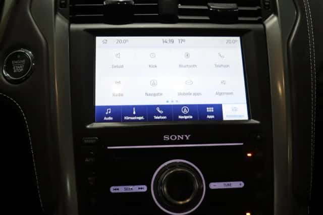 Ford Mondeo (2021) thumbnail 21