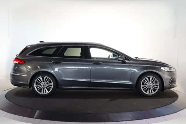 Ford Mondeo (2021) thumbnail 6