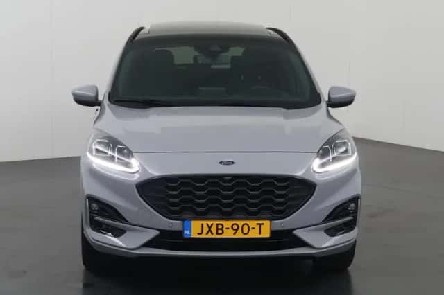 Ford Kuga (2024) thumbnail 3