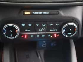 Ford Kuga (2024) thumbnail 24