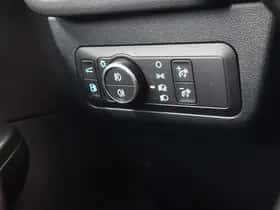 Ford Kuga (2024) thumbnail 35