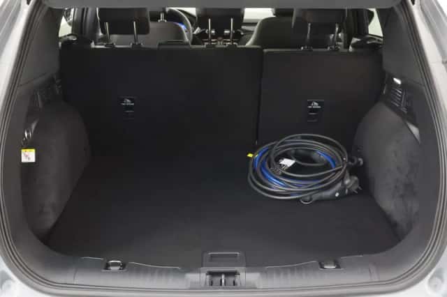 Ford Kuga (2024) thumbnail 41