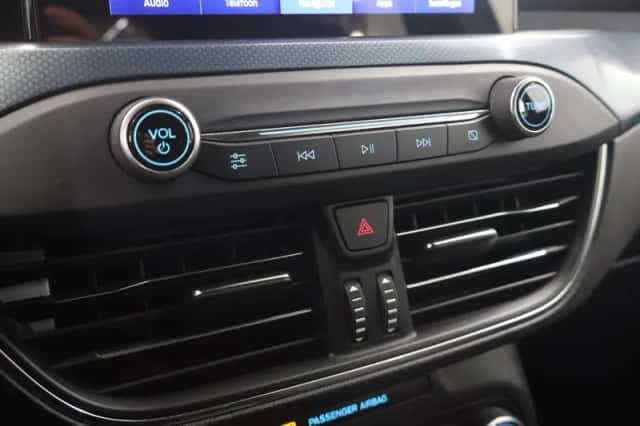 Ford Focus (2022) thumbnail 20