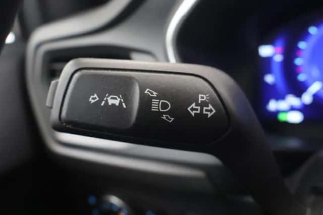 Ford Focus (2022) thumbnail 32