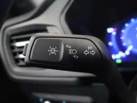 Ford Kuga (2023) thumbnail 33