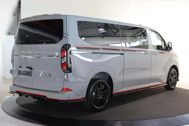 Ford Transit Custom (2026) thumbnail 2
