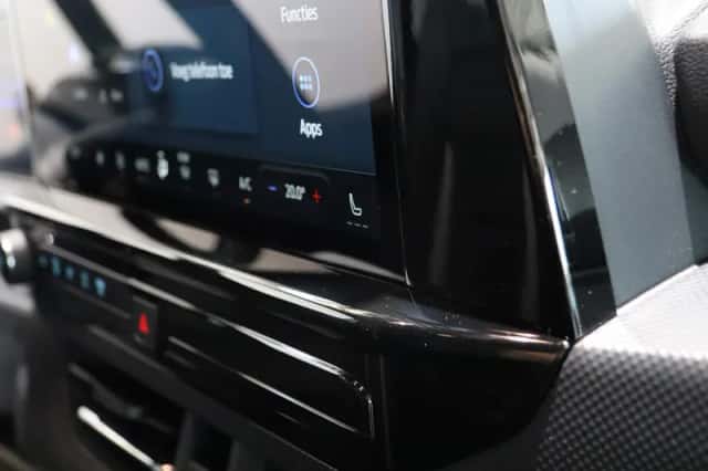 Ford Transit Custom (2026) thumbnail 36