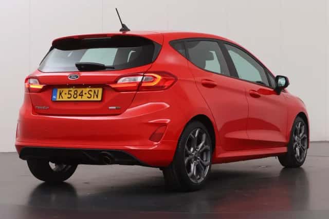 Ford Fiesta (2021) thumbnail 2