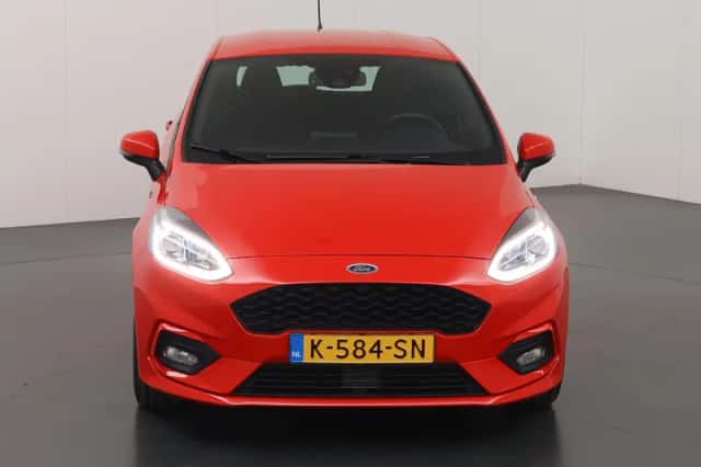 Ford Fiesta (2021) thumbnail 3