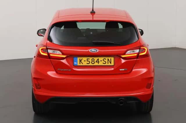Ford Fiesta (2021) thumbnail 4
