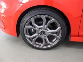 Ford Fiesta (2021) thumbnail 38