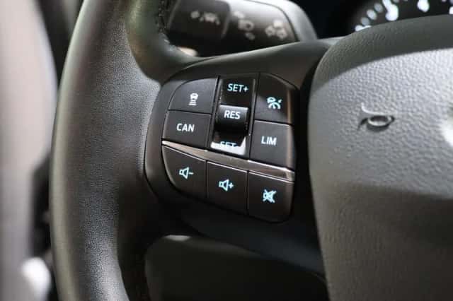 Ford Focus (2023) thumbnail 14