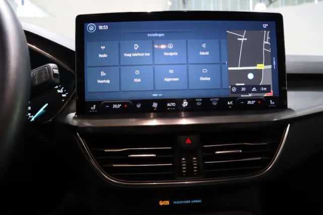 Ford Focus (2023) thumbnail 16
