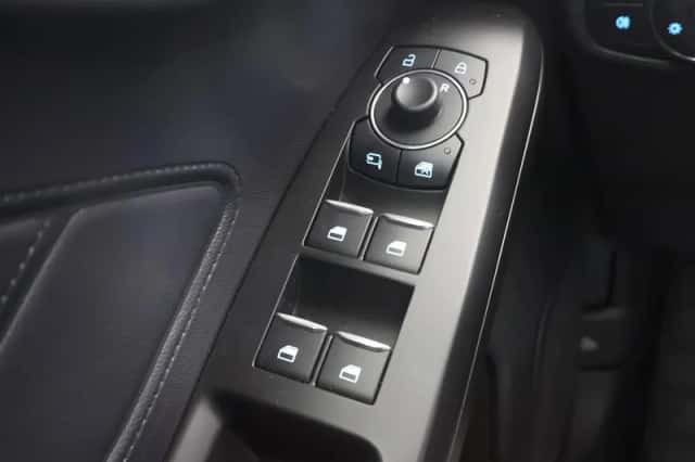 Ford Focus (2022) thumbnail 35
