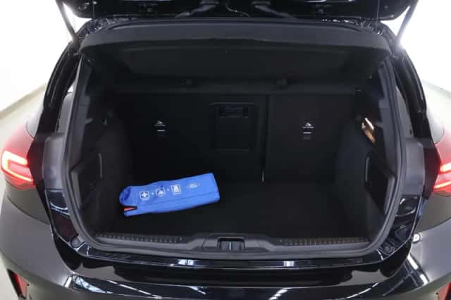 Ford Focus (2022) thumbnail 36