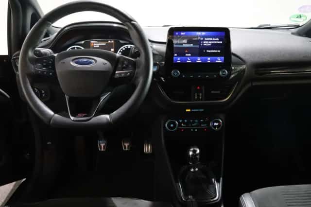 Ford Fiesta (2020) thumbnail 12