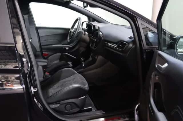 Ford Fiesta (2020) thumbnail 7