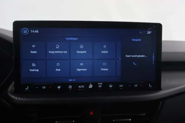 Ford Kuga (2024) thumbnail 21