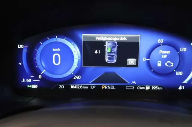 Ford Kuga (2023) thumbnail 13